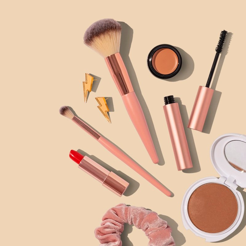 K-Beauty Glass Skin: Why Damp Hydrophilic Sponges Change Everything