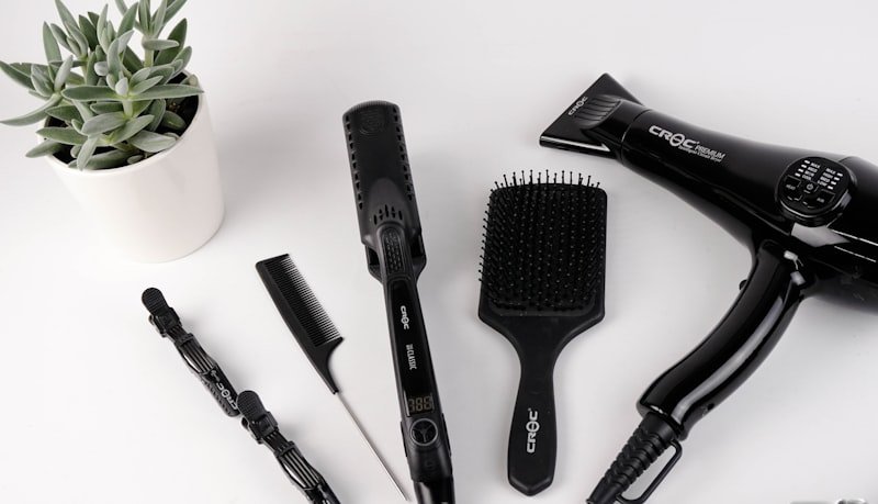Artisan Brushes and Sponges